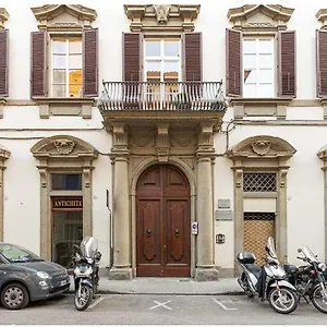 flamingo-florence-suite.it-tuscanyhotel.com/